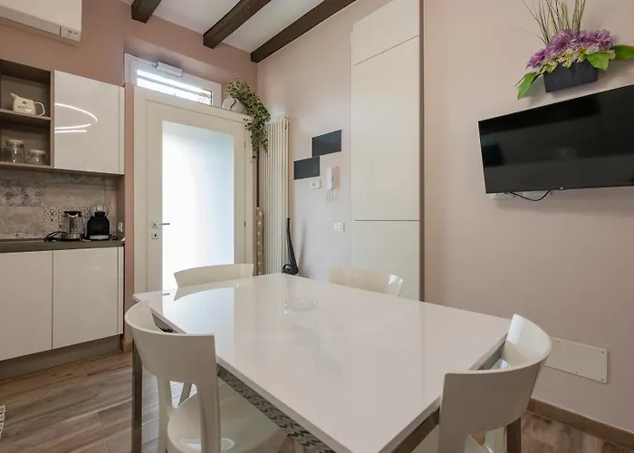 I-host - Imbonati 6 Apartment *